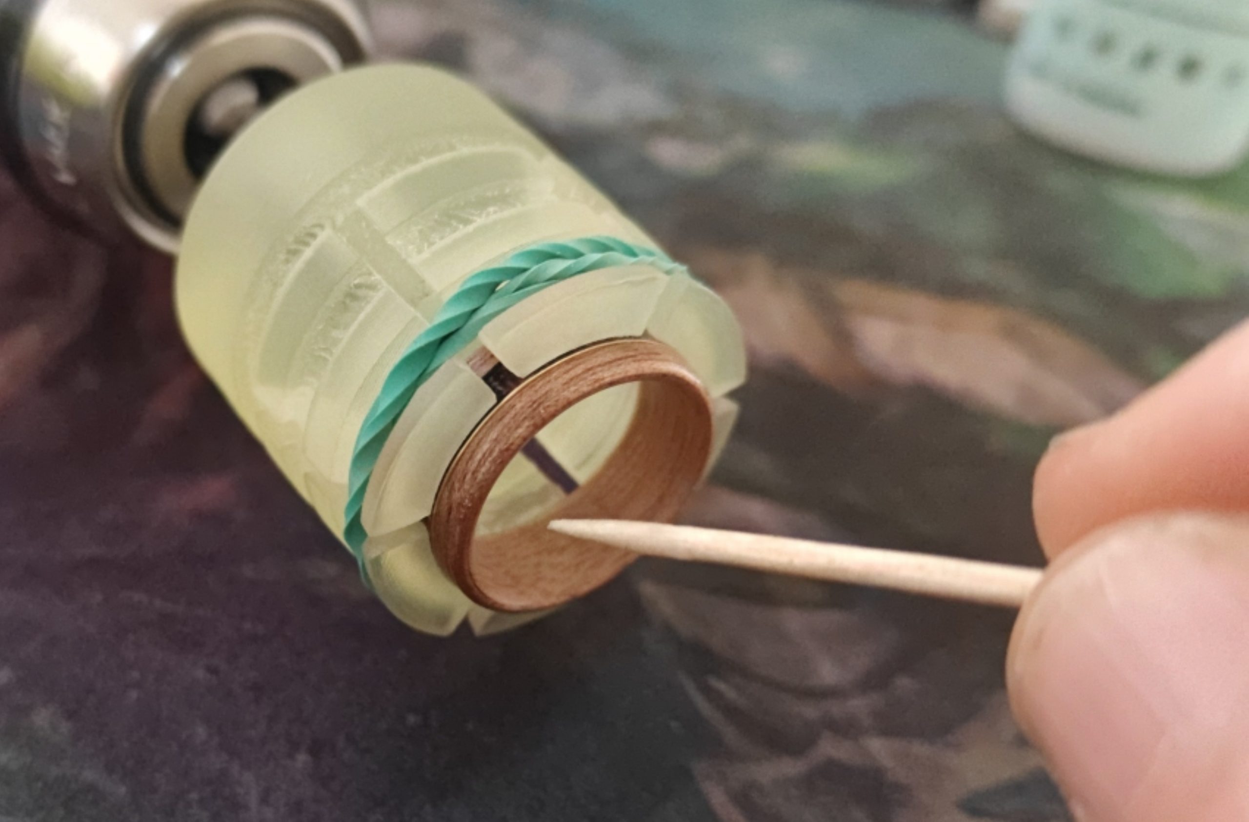 Couches de finition intérieures